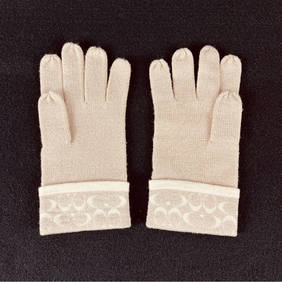 Coach Accessories - NWOT Coach Miniature Signature C Gloves Metallic Gold with Ivory/Cream